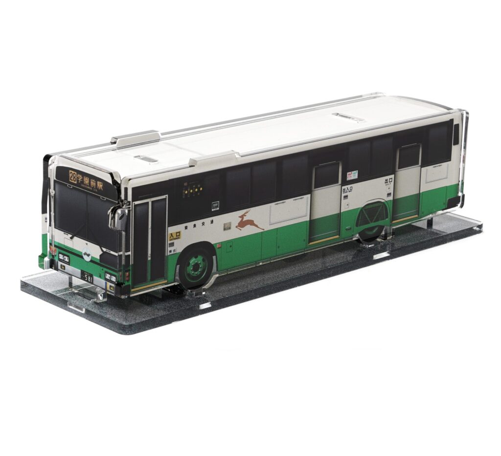 奈良交通の路線バス_中型_斜め